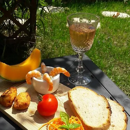 Frühstückspension Bulle D'air En Brie 4*